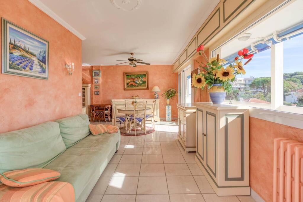 A6- 2 Bdr Incredible Sea View - Ac, Garage & Terrace Lejlighed Antibes Eksteriør billede
